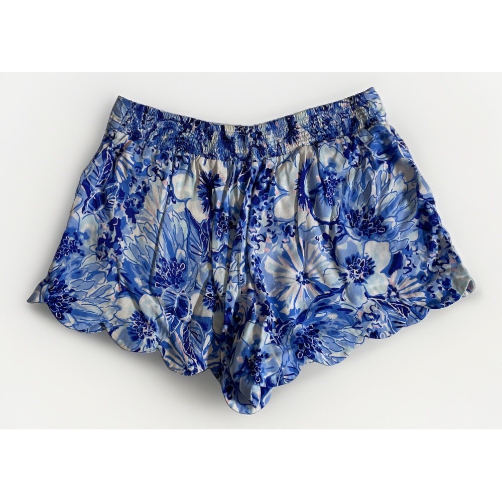 LILLY PULITZER Dahlia Shorts 4" Catch And Keep Blue Floral Scallop Hem, Size L - Picture 2 of 9